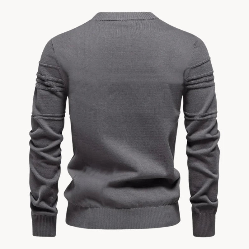 Ralph™ | Timeless Sweater with Elegant Diamond Design